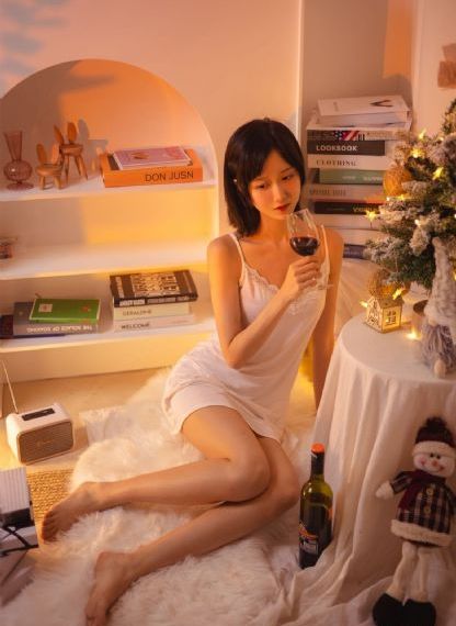 漂亮的女保姆在线观看_720高清视频播放